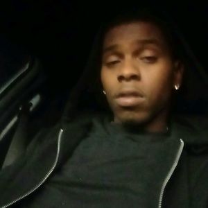 Meet your Posher, Everett