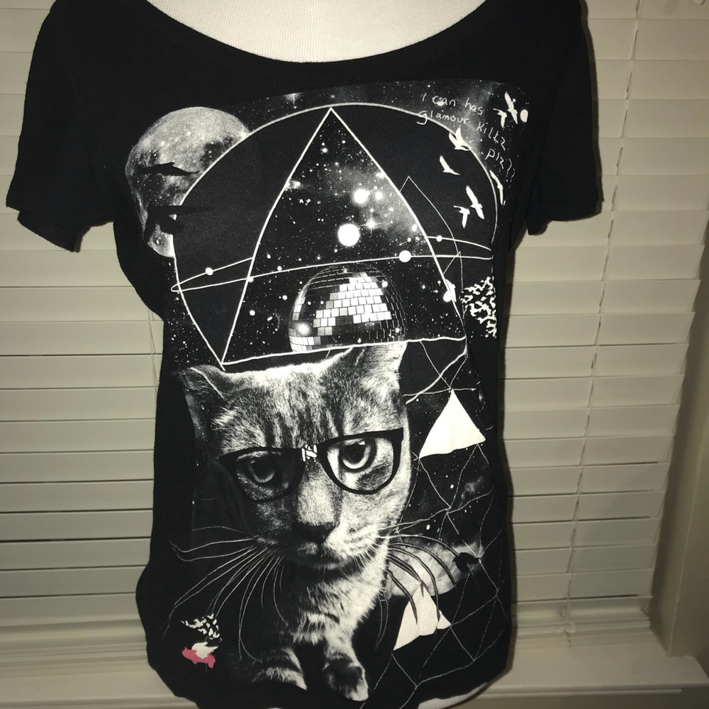 Trippy Kitty World Graphic T-Shirt.
