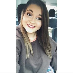 Meet your Posher, Leann