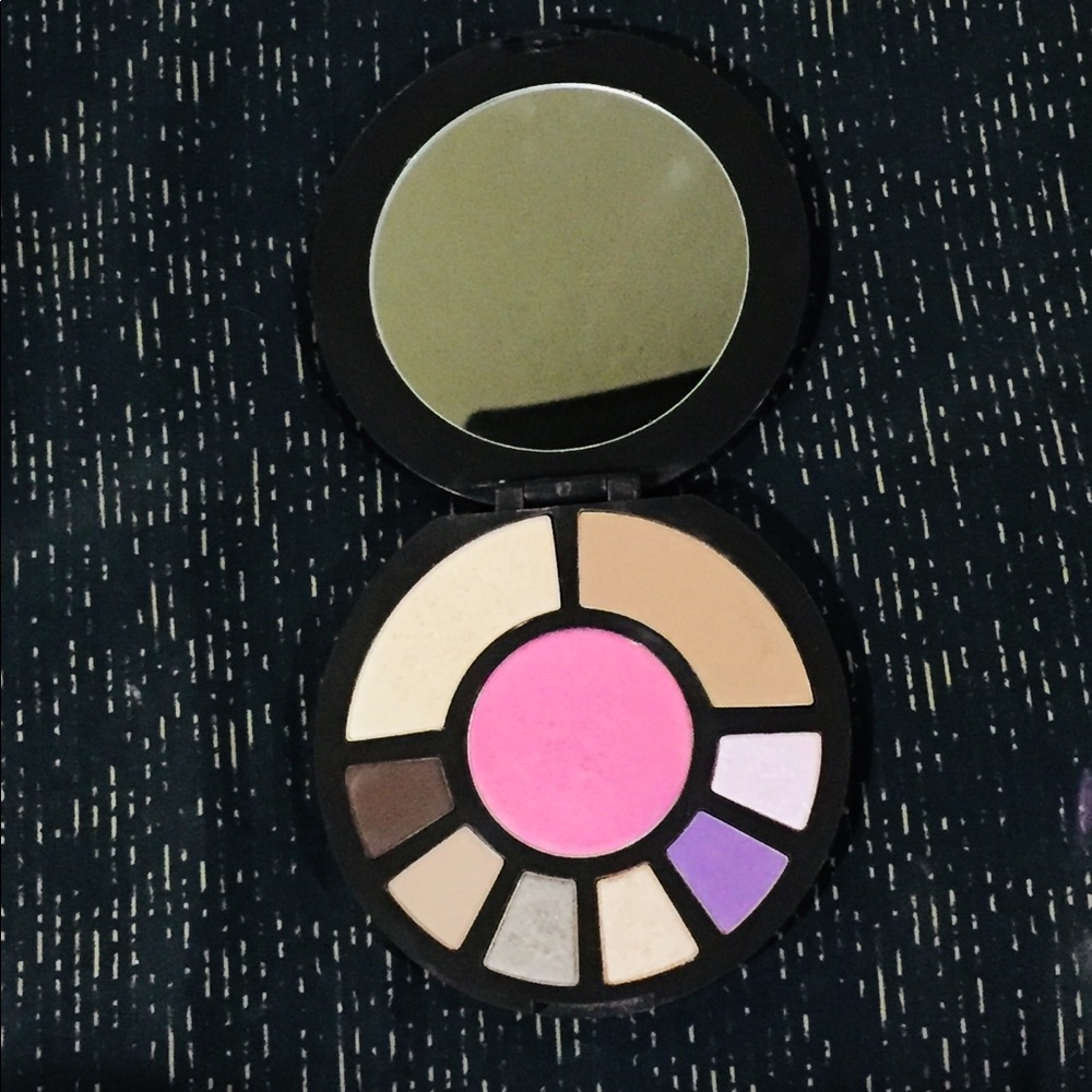 Tarte Amazonian Coral Crush Palette