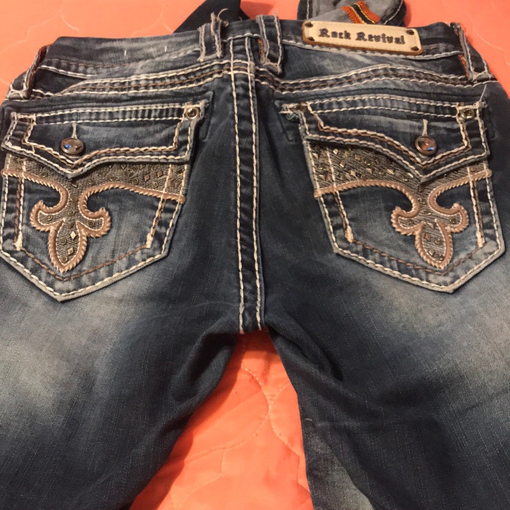 Stretchy Avery Straight