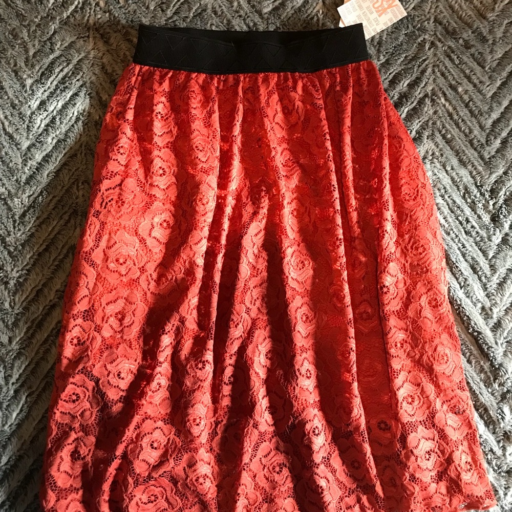 Lularoe Lola