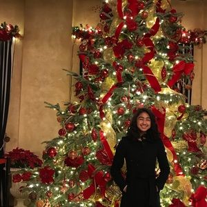 Meet your Posher, Alejandra