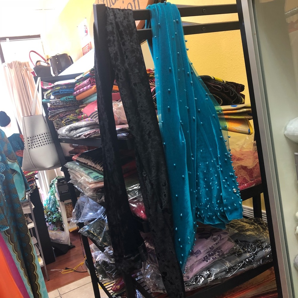 Fashionable scrarf (BLUE SOLD OUT)
