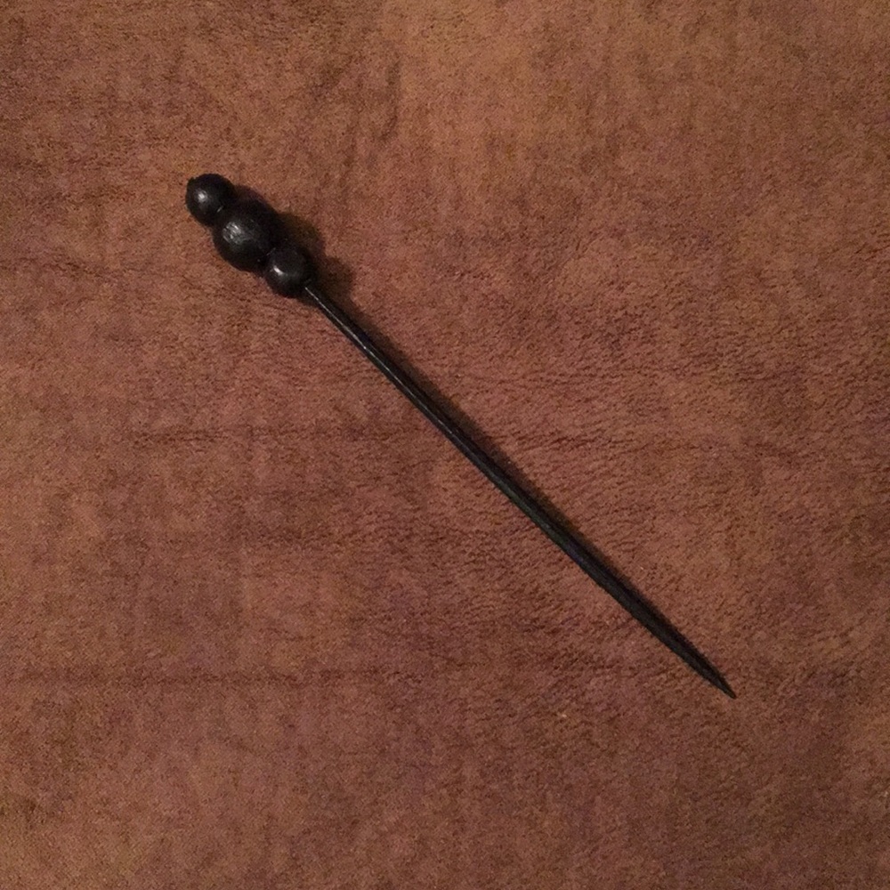 Black hair stick- thin stick, short length