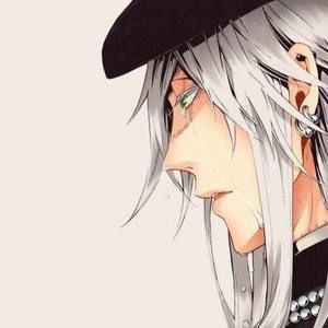 Meet your Posher, Chloé