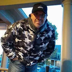 Meet your Posher, Chris