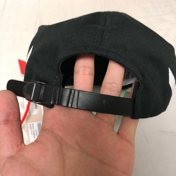 ❌SOLD❌ Off-White Hat - Picture 3 of 8