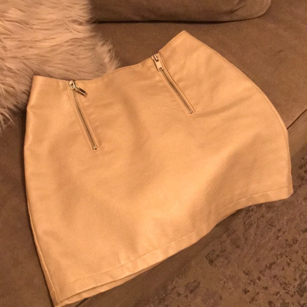 Short taupe/champagne color skirt