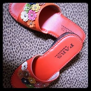 Girls sandals
