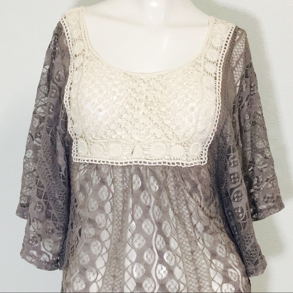 Kiarra Taupe & Cream Strap Back Blouse! - Picture 2 of 8