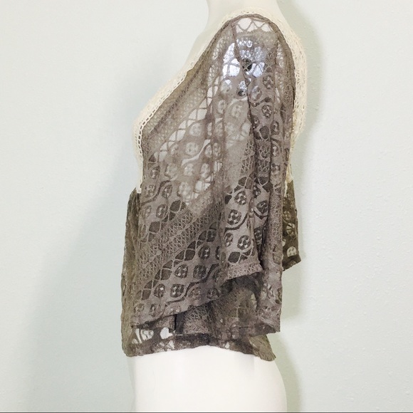 Kiarra Taupe & Cream Strap Back Blouse! - Picture 4 of 8