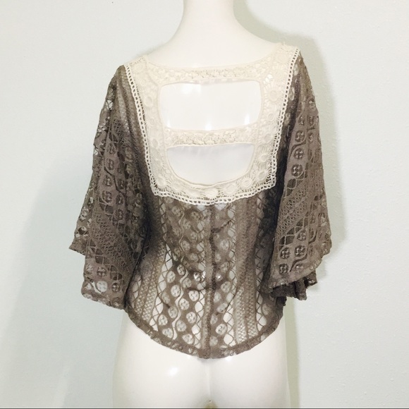 Kiarra Taupe & Cream Strap Back Blouse! - Picture 5 of 8