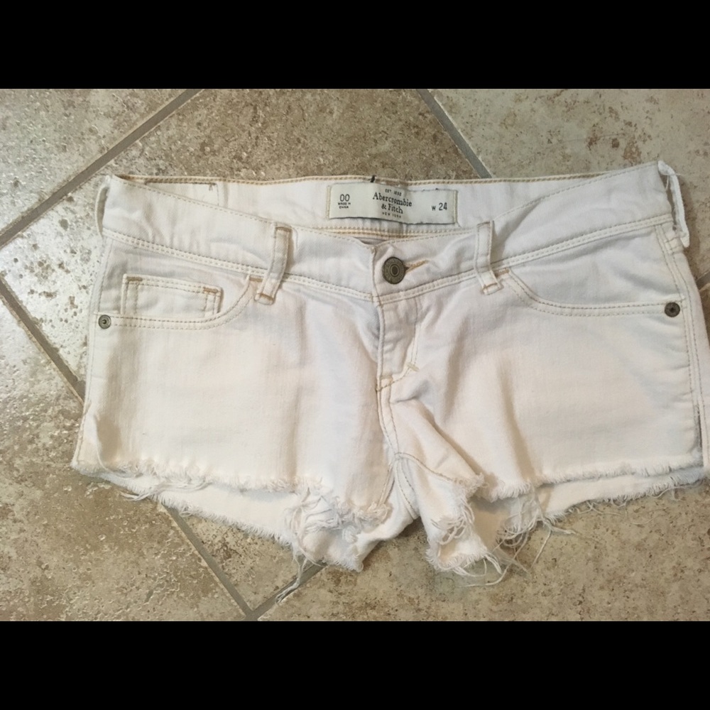 White A&F shorts