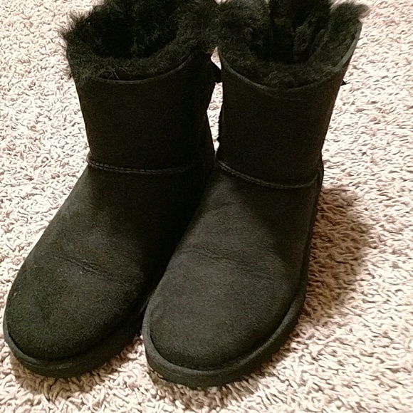 Ugg boots bailey bow size 6 - Picture 2 of 4