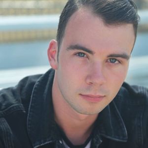 Meet your Posher, Zachary