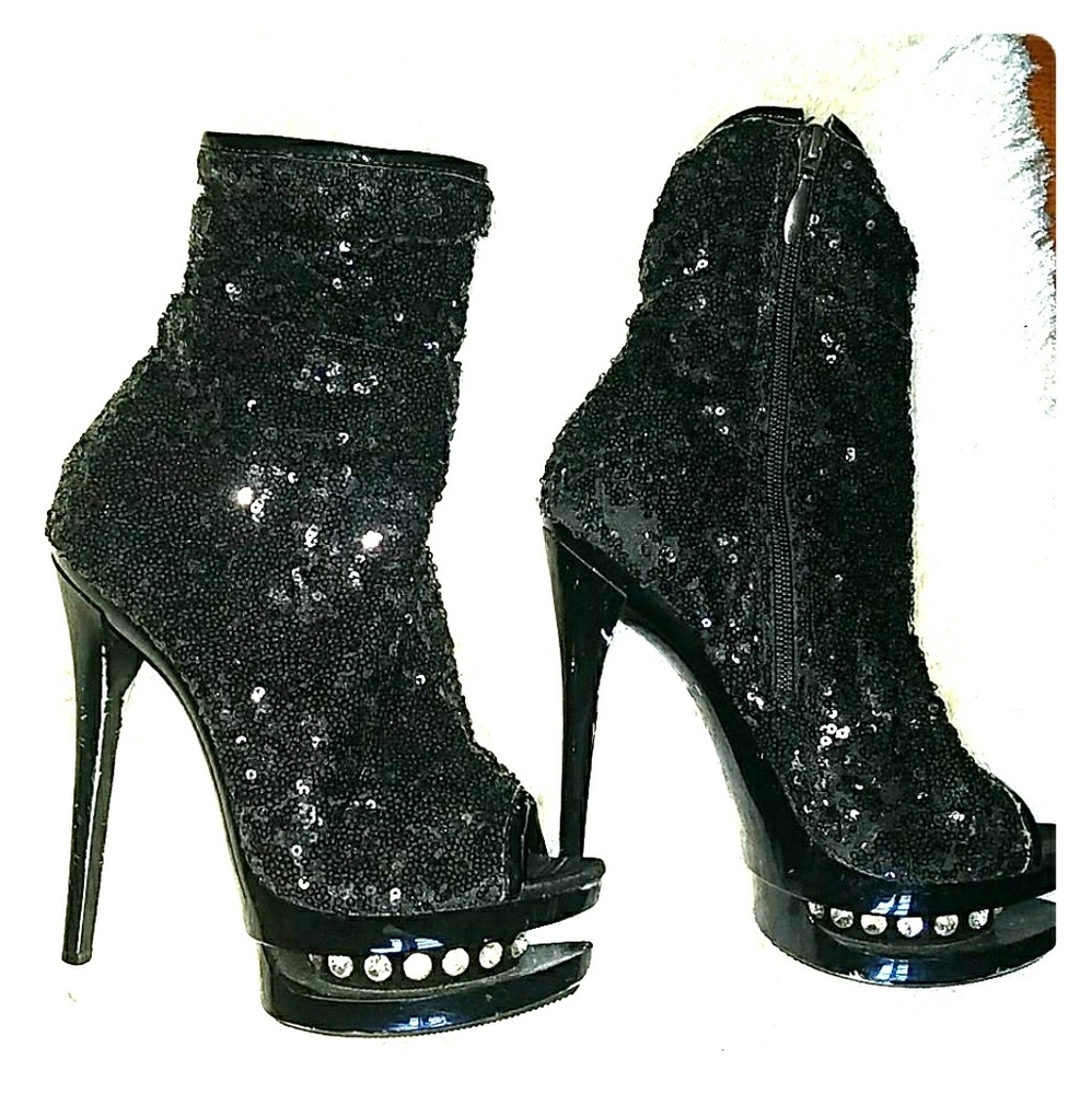 Pleaser Stillettos