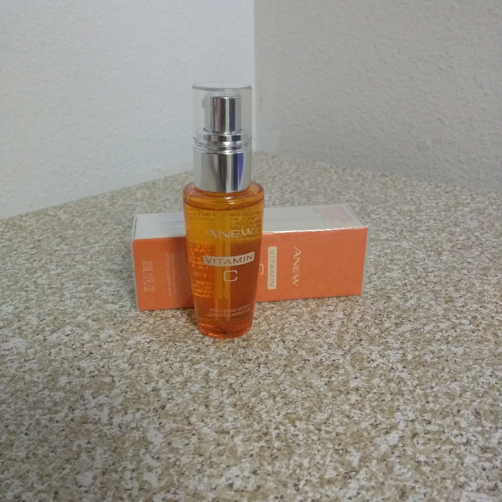 Avon Anew Vitamin C Brightening Serum.