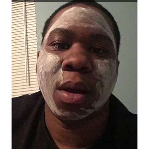 Meet your Posher, Lawrence