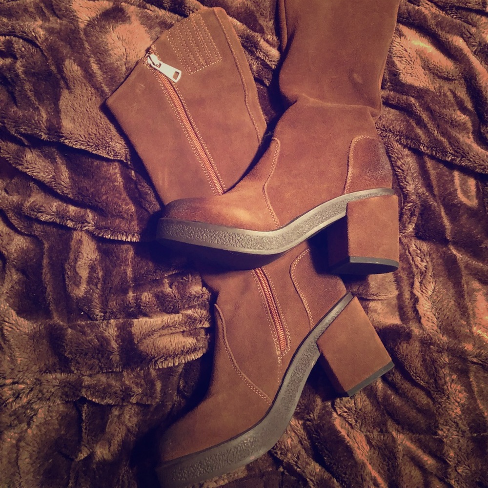 Rebels Chunky/Block Platform Suede Boots