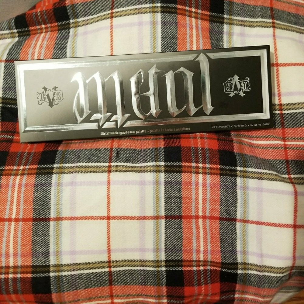 Kat Von D Metal Matte Palette