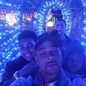 Meet your Posher, Deandre