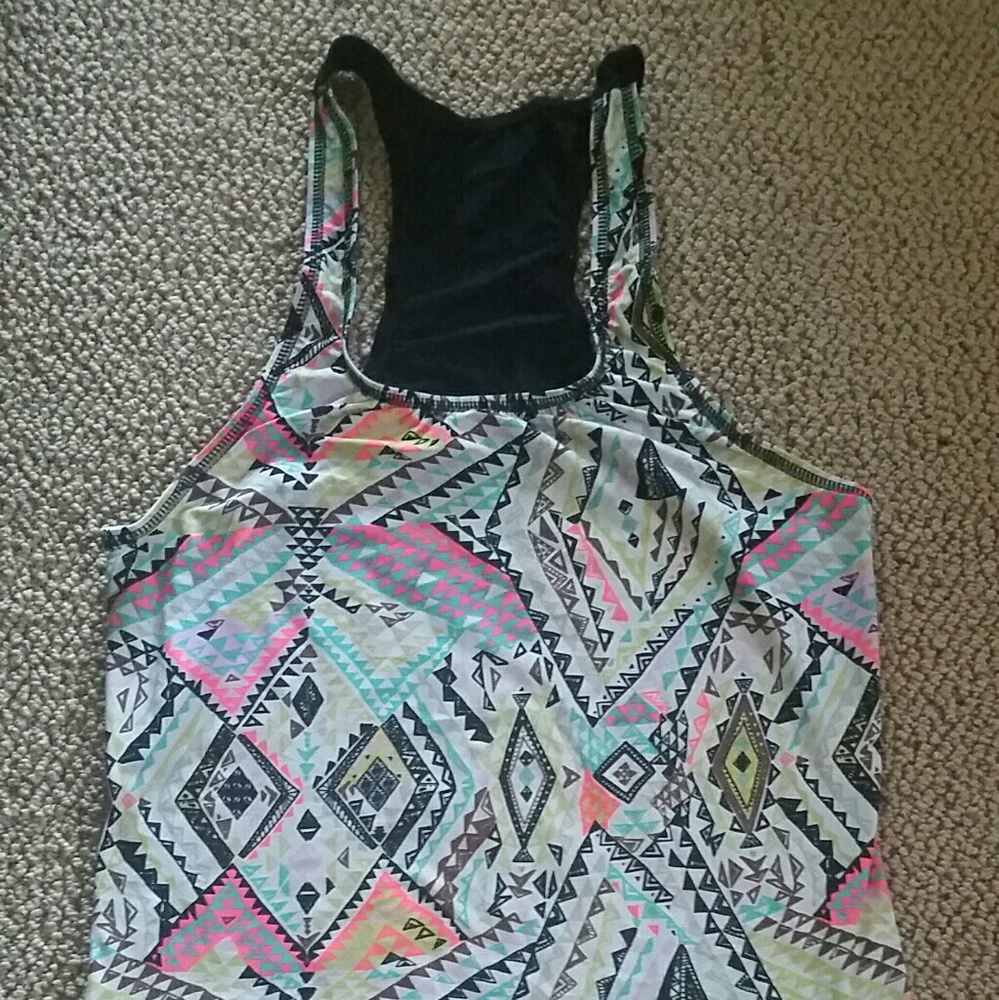 Billabong women's safari new sight tank rashguard