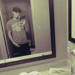 Meet your Posher, Justin
