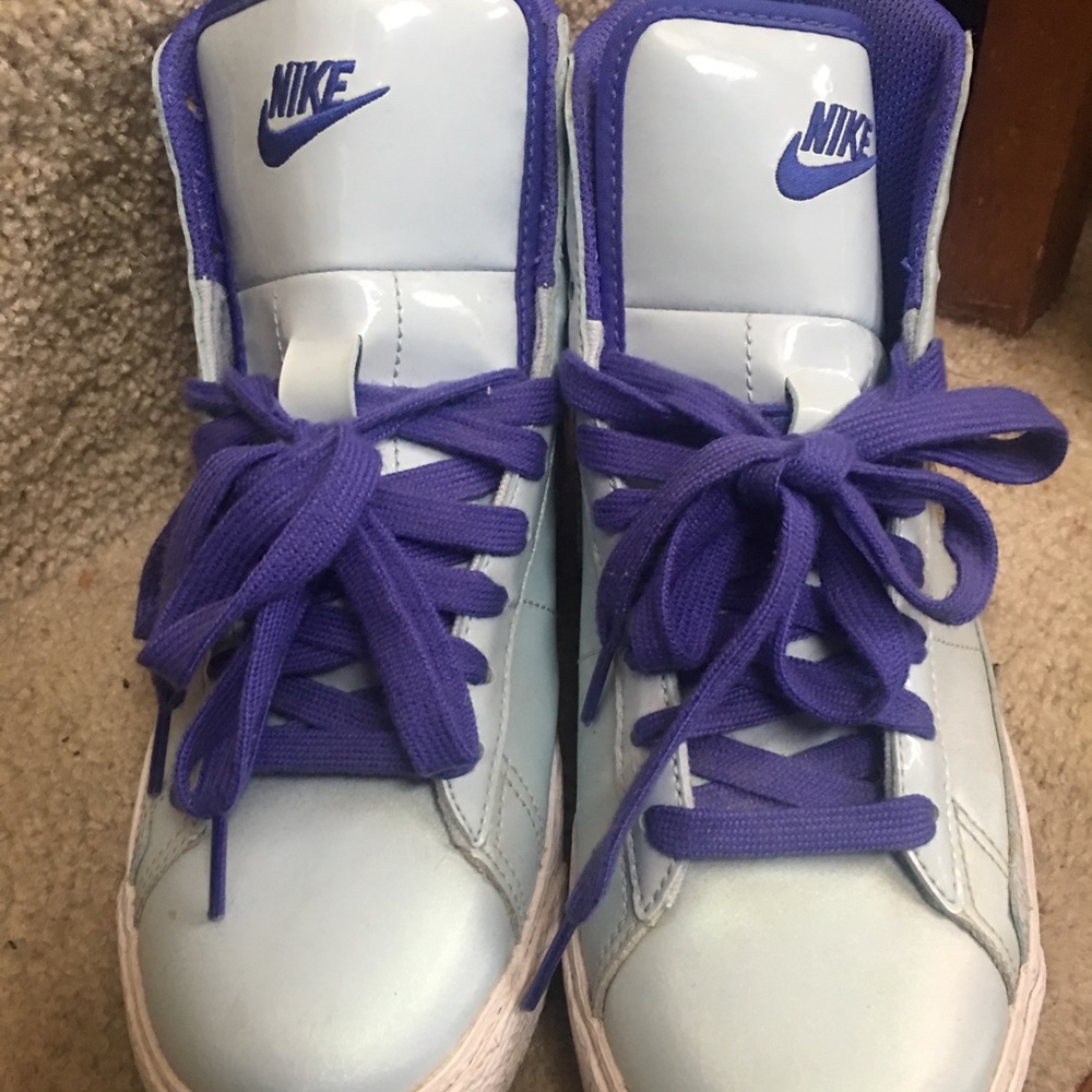 Women’s Nike Shoes. - Picture 4 of 6