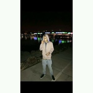 Meet your Posher, Alejandro