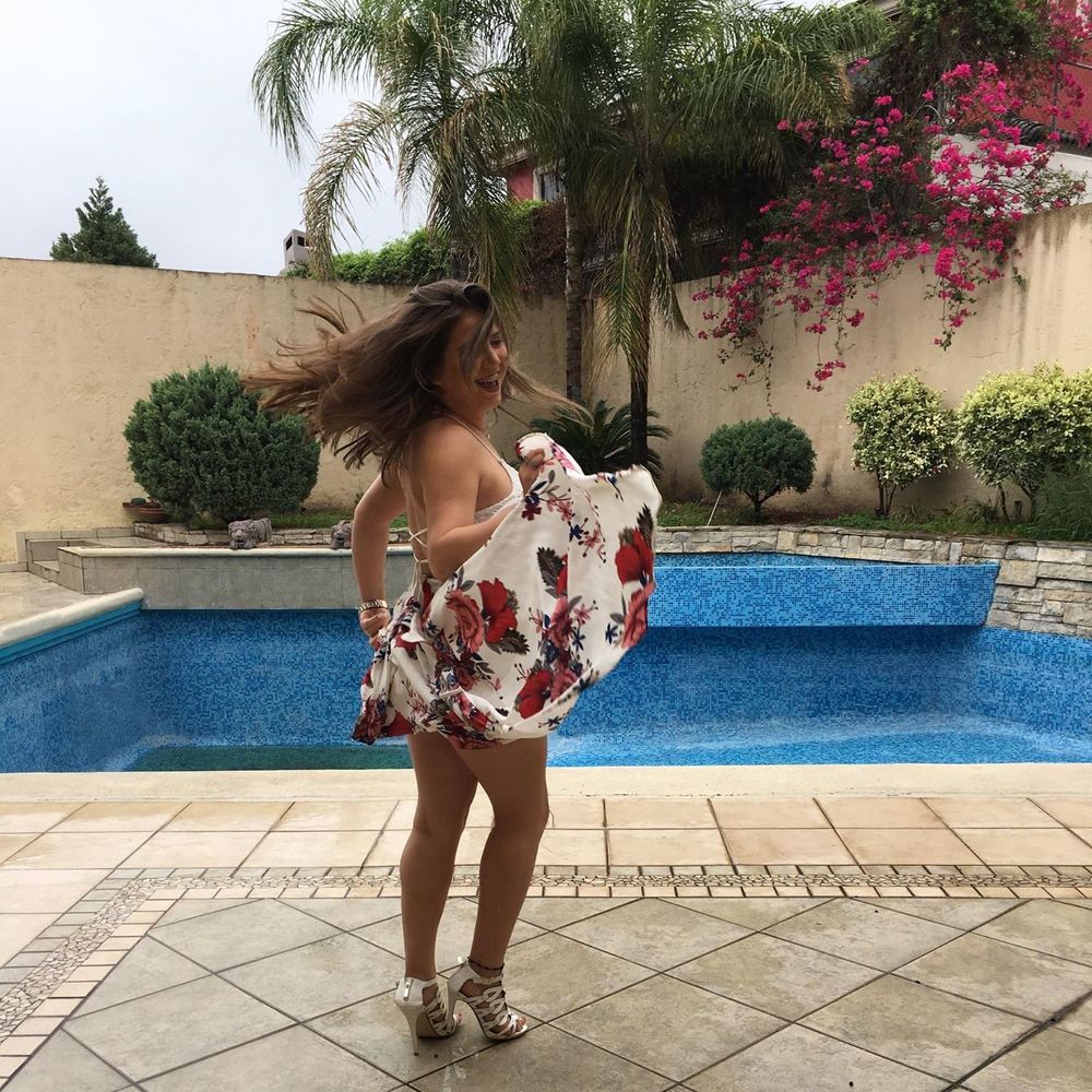 Meet your Posher, Carolina