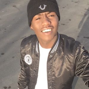 Meet your Posher, Garry