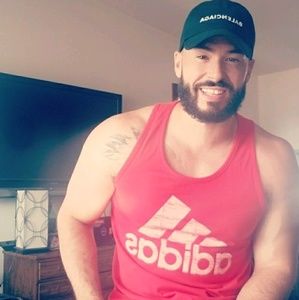 Meet your Posher, Tony