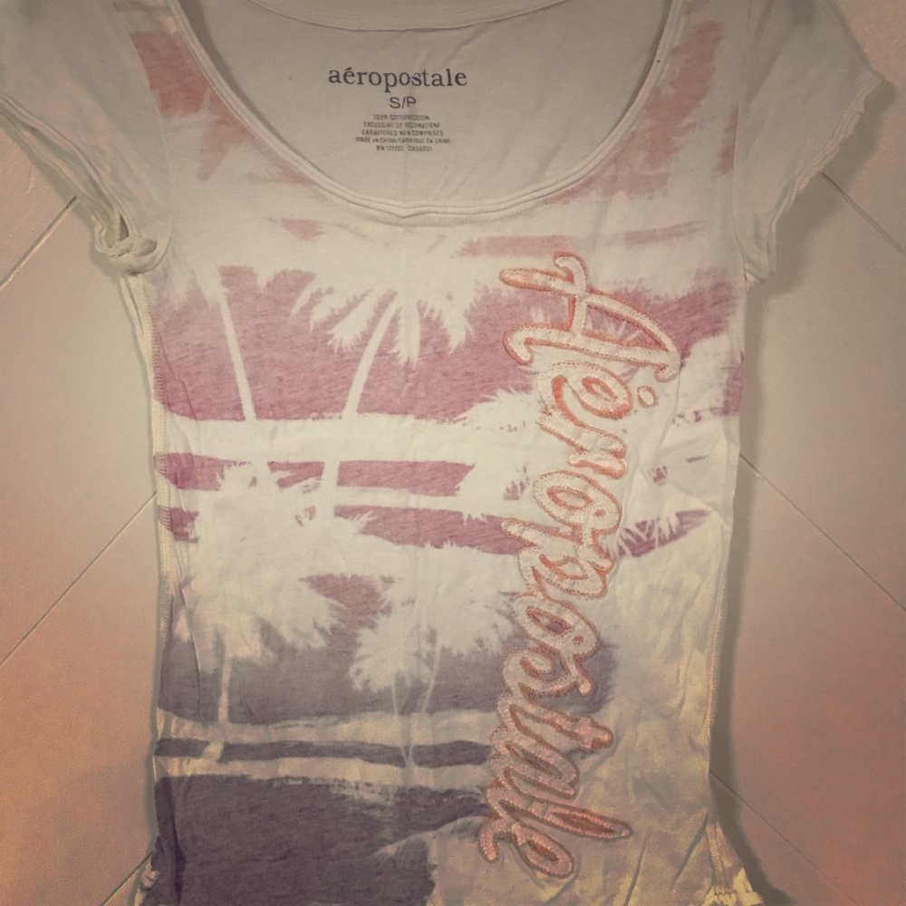 Aéropostale palm tree tee