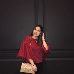 Meet your Posher, Daniela