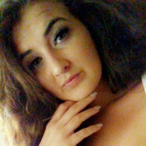 Meet your Posher, Hailey