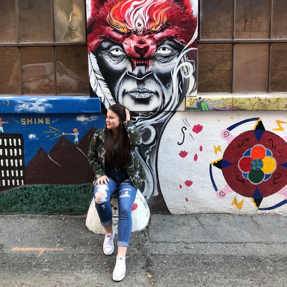 Meet your Posher, Jessica