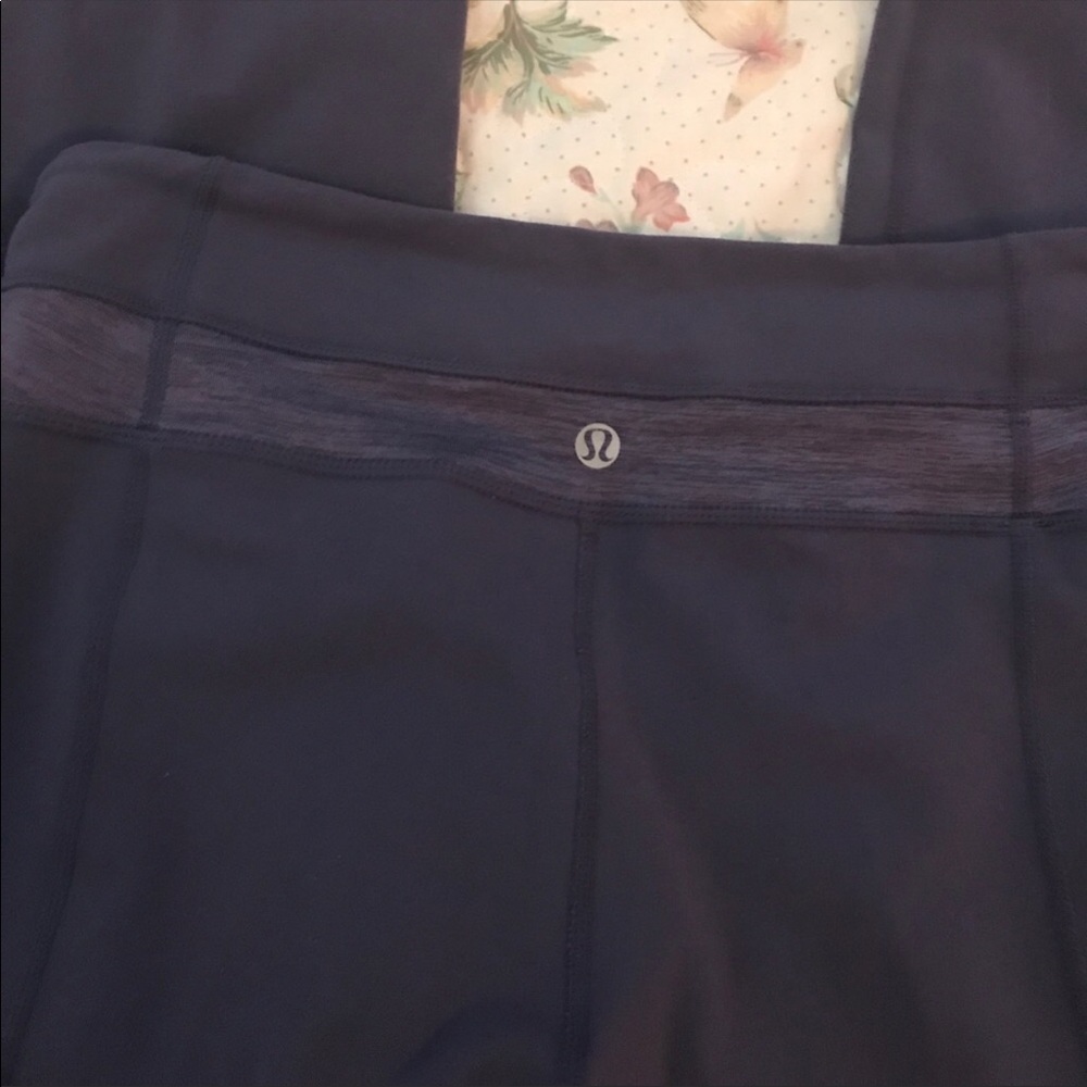 Lululemon Yogas
