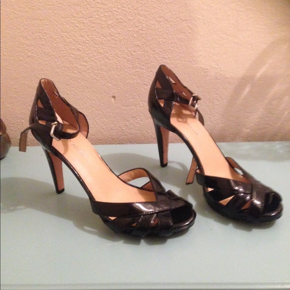 Antonio Melani black leather heels