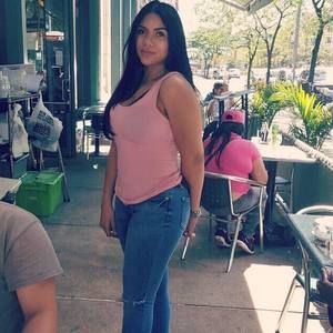 Meet your Posher, Keyla