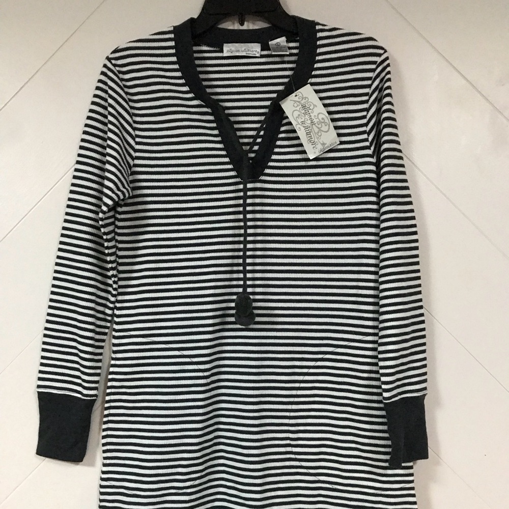 Allyson Whitmore intimates dark blue and white