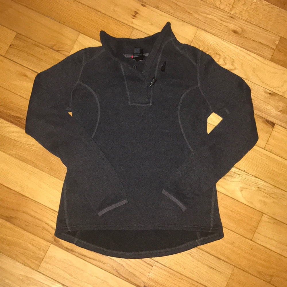 GUC TNF sweatshirt
