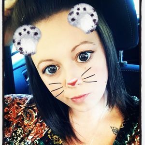 Meet your Posher, Lynn