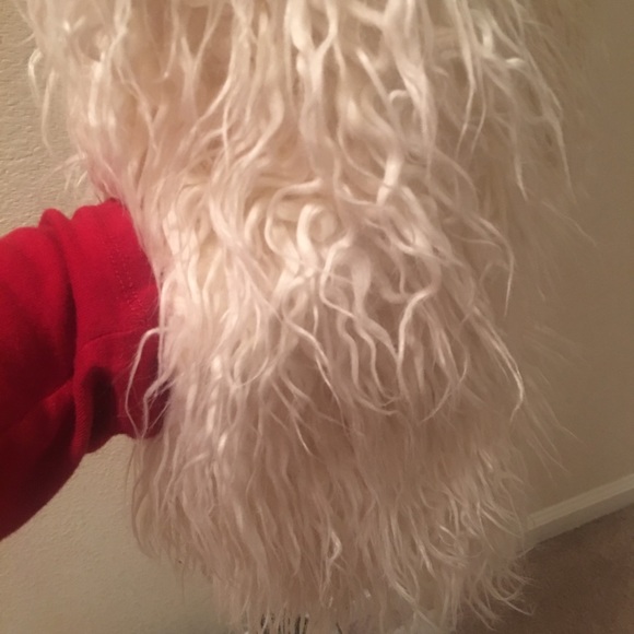 Mossimo Faux Fur Vest - Picture 5 of 7