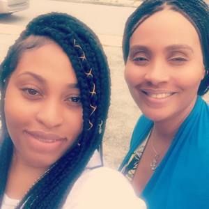 Meet your Posher, Whitney