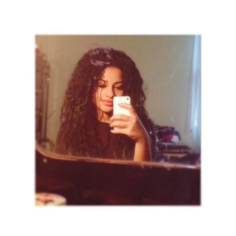 Meet your Posher, Nadia