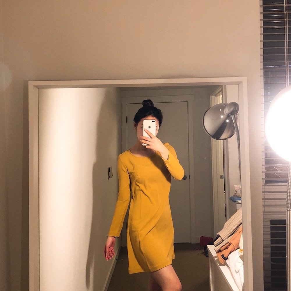 Yellow mini dress💛