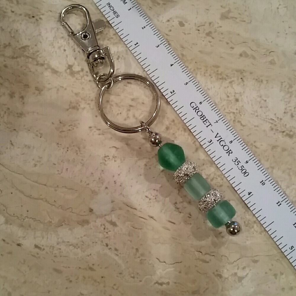 Seaglass & Rhinestone Key Chain - Picture 3 of 4