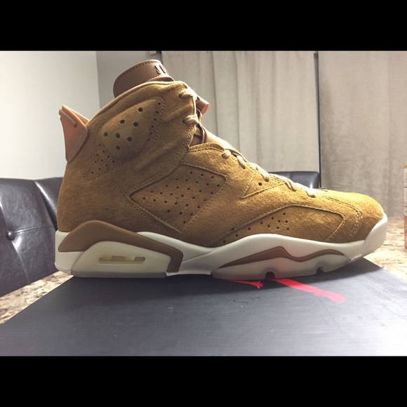 Air Jordan 6 Golden Harvest main image 7