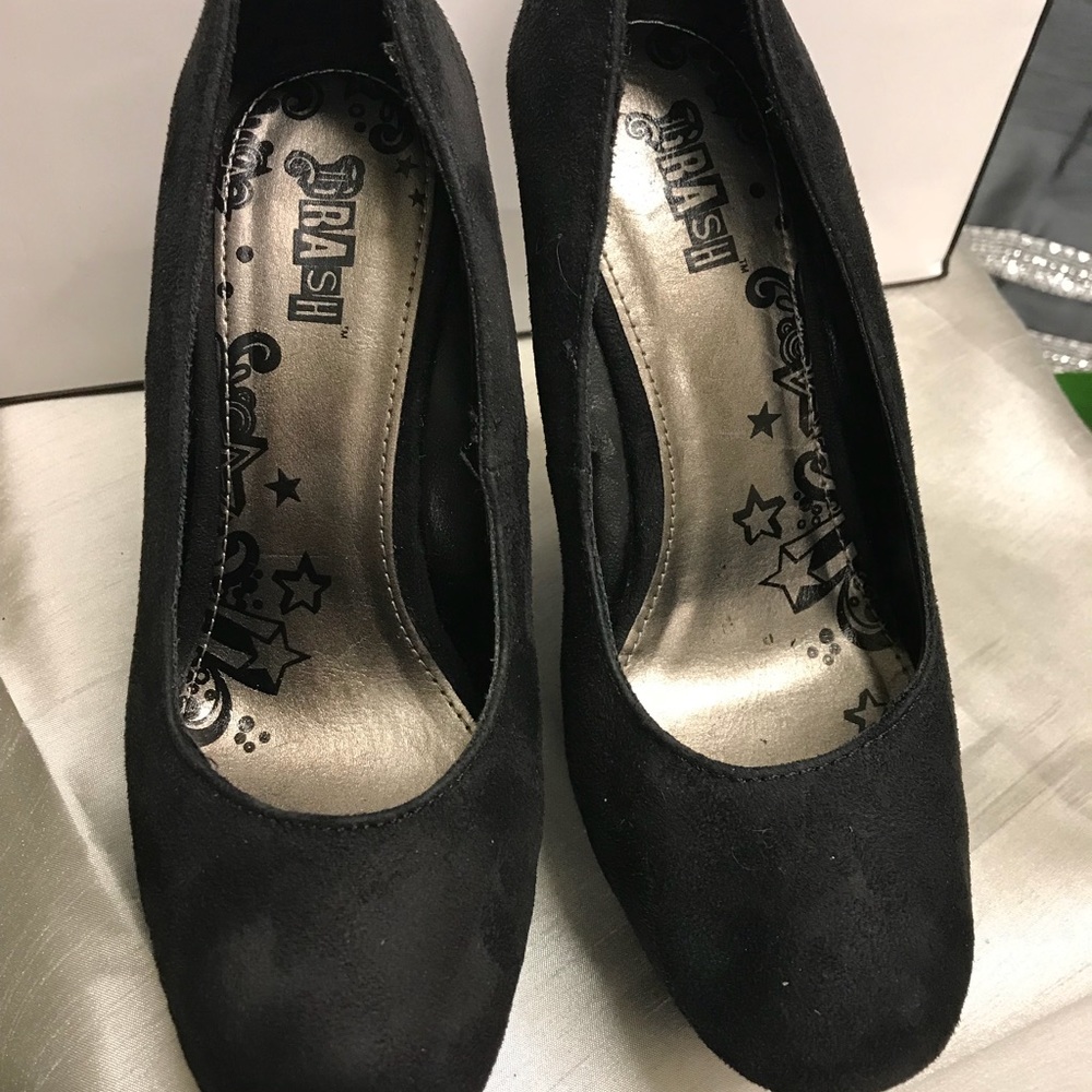 Black wedges New Excelled Condition